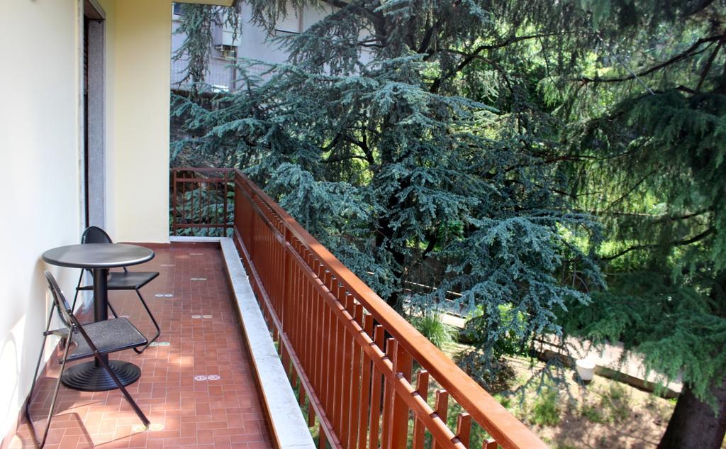 Апартаменты Casa Mattia By Holiday World Беллано Экстерьер фото